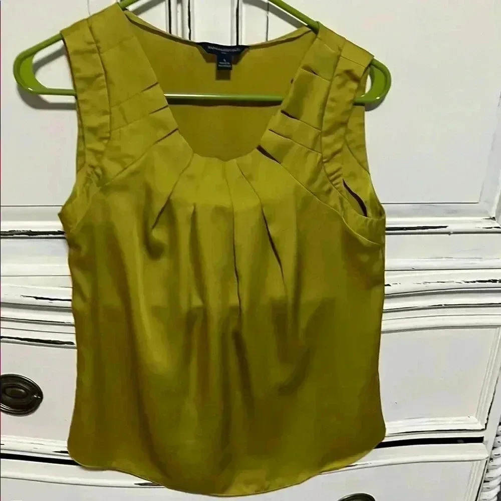 Banana Republic Women's Yellow Sleeveless Top